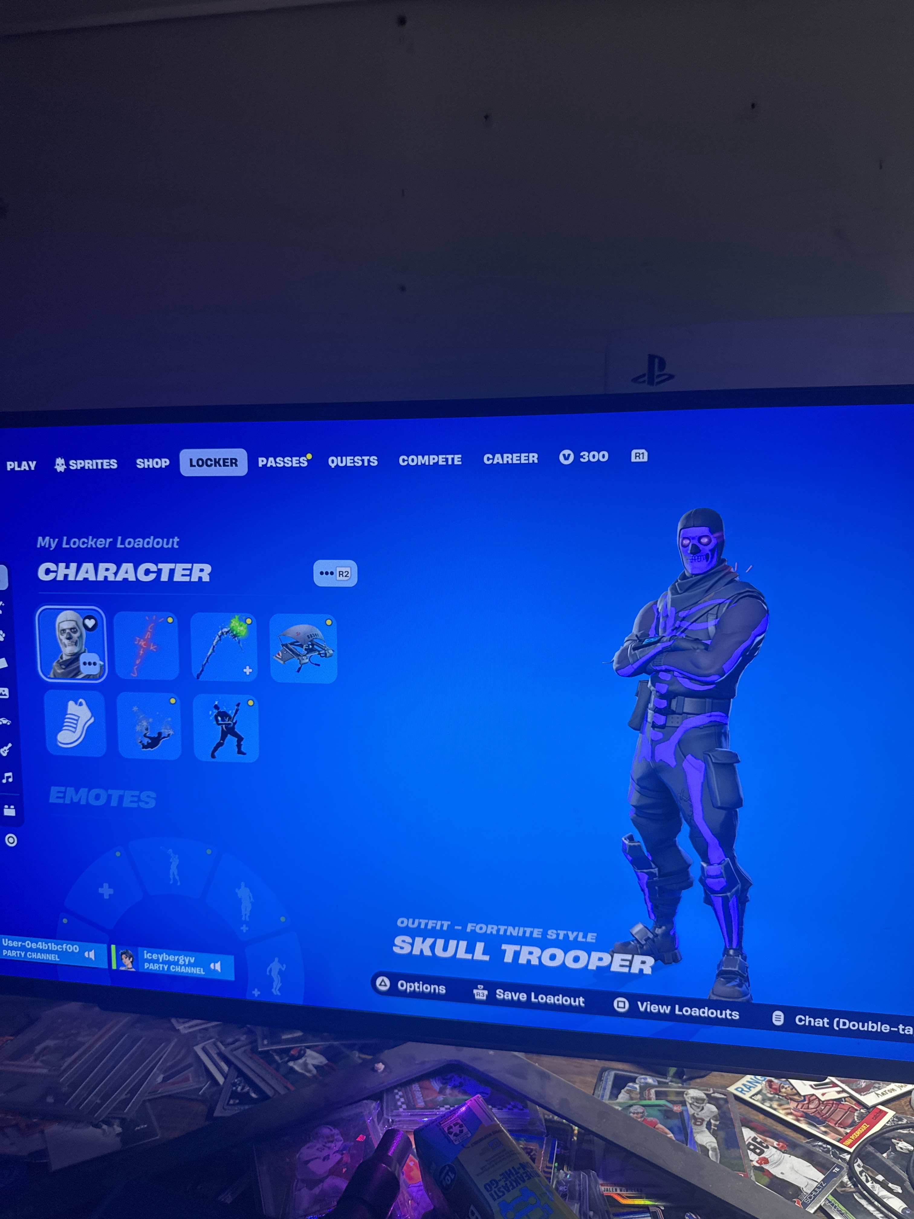Black Knight | Skull Trooper | 186 Skins | Season 2 | Level 1981 | Full Email
