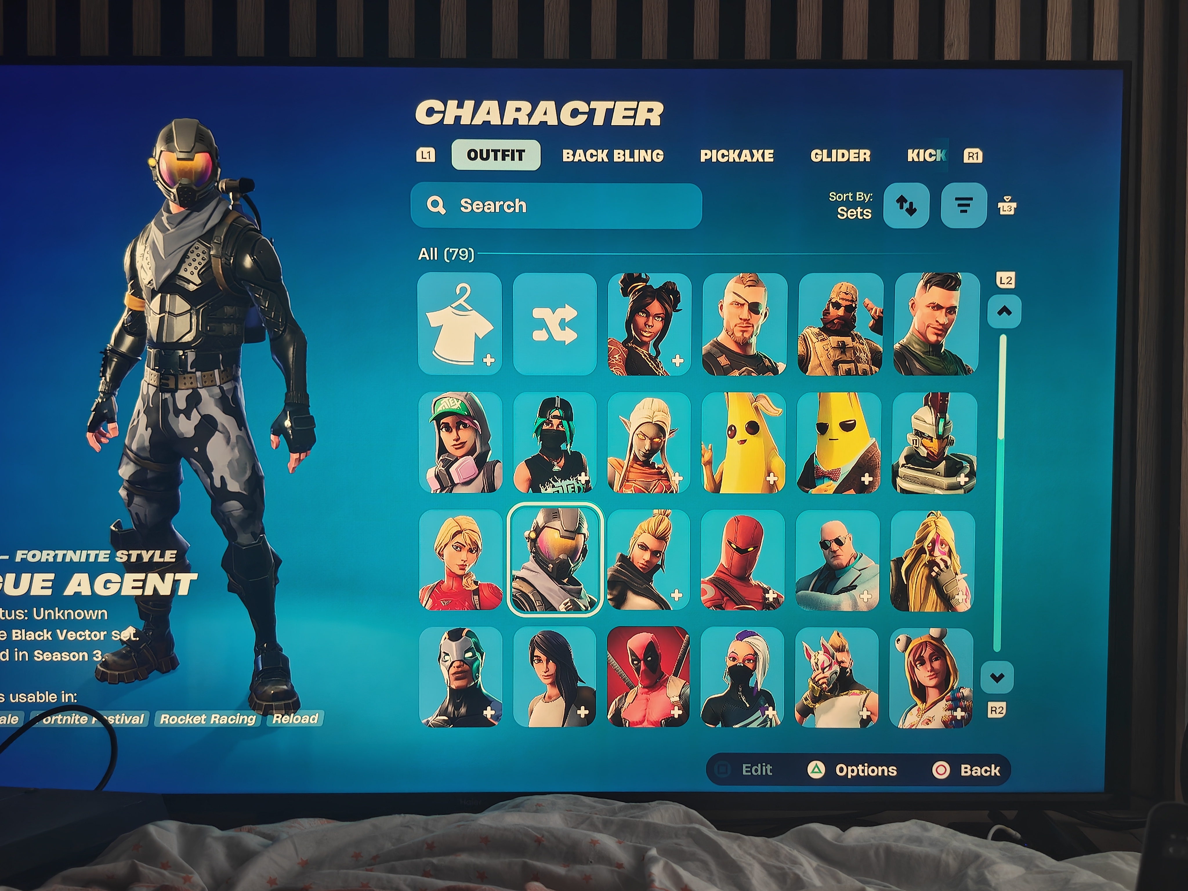 Carbide | Omega | 77 Skins | Chapter 1 Season 1 | Level 796 - Image 16