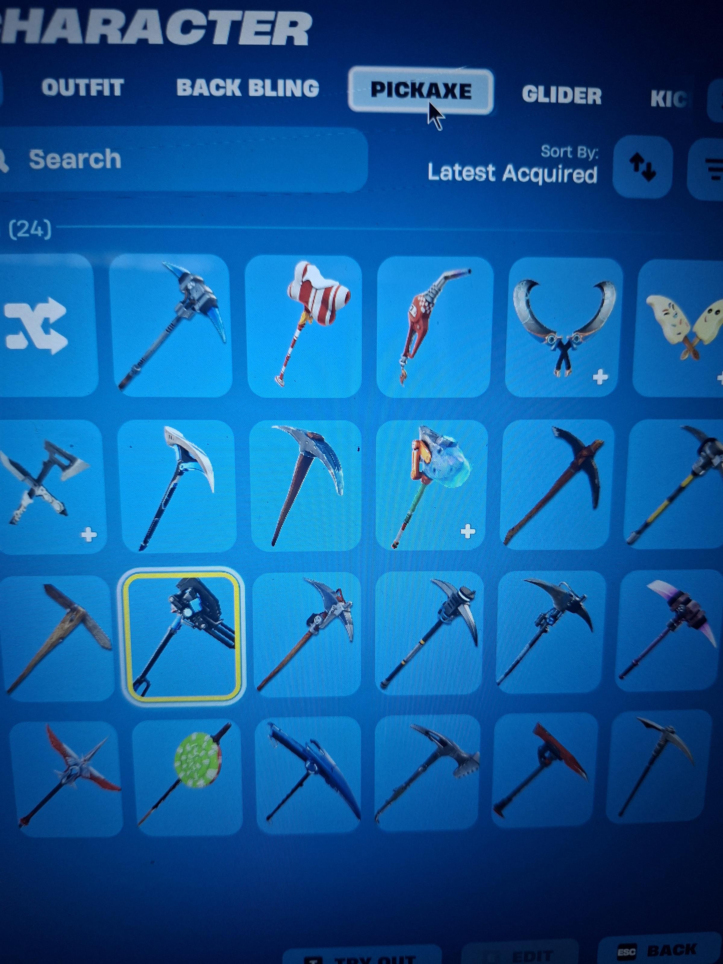 Havoc | The Visitor | 19 Skins | Chapter 1 Season 3 | Level 200 | Full Email - Image 3