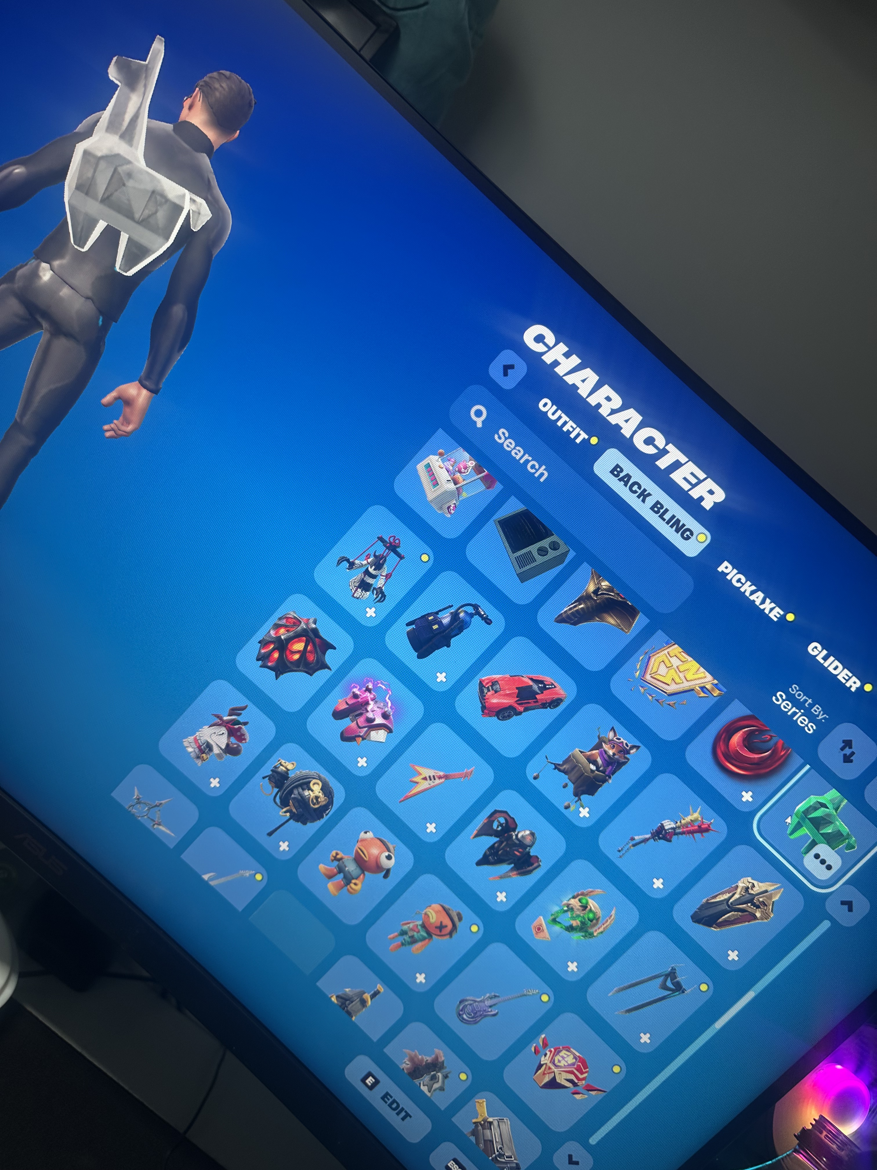 Peter Griffin | Doomslayer | 172 Skins | Chapter 1 Season 3 | Level 2657 | Full Email - Image 8