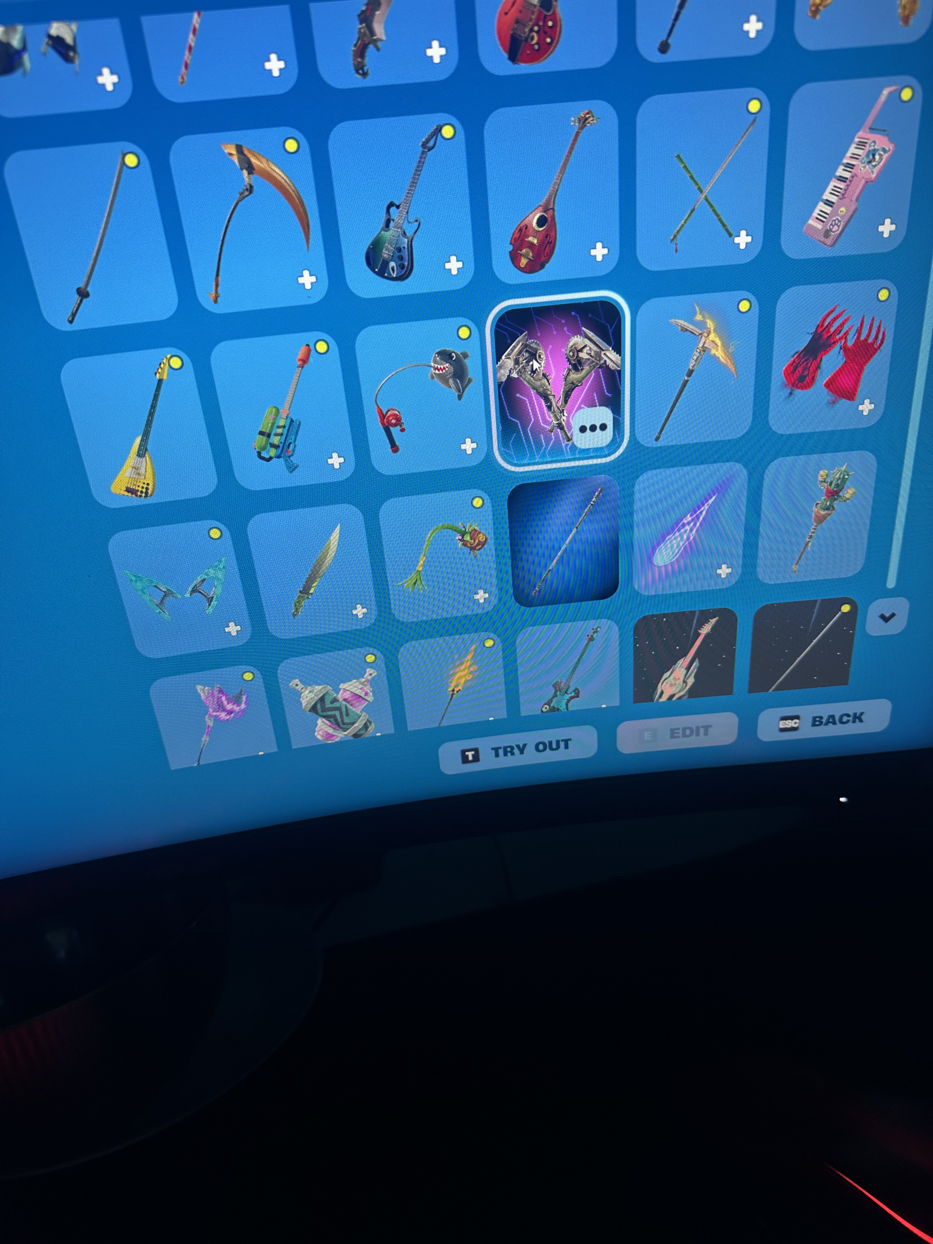 Peter Griffin | Doomslayer | 172 Skins | Chapter 1 Season 3 | Level 2657 | Full Email - Image 30