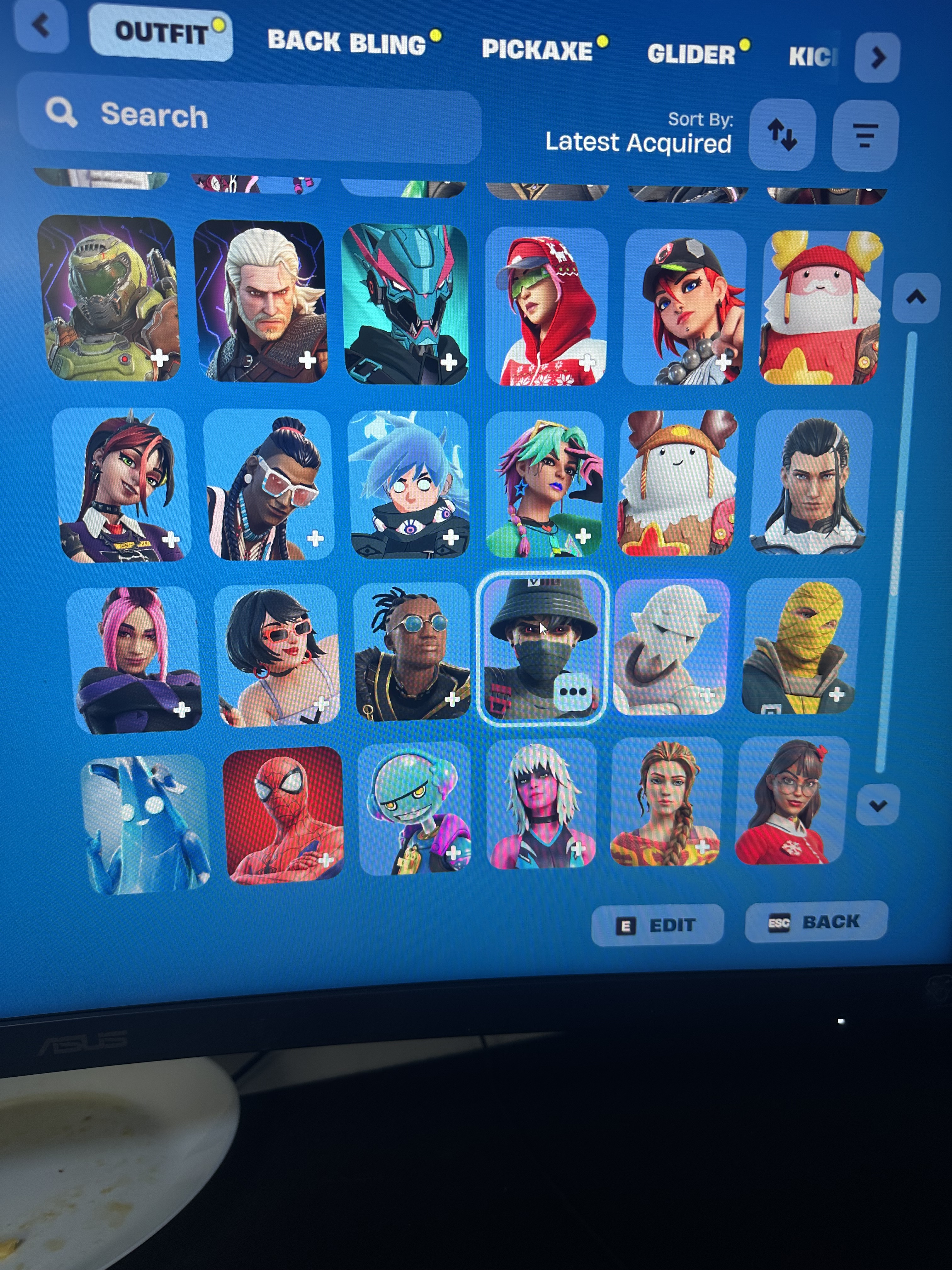 Peter Griffin | Doomslayer | 172 Skins | Chapter 1 Season 3 | Level 2657 | Full Email - Image 39