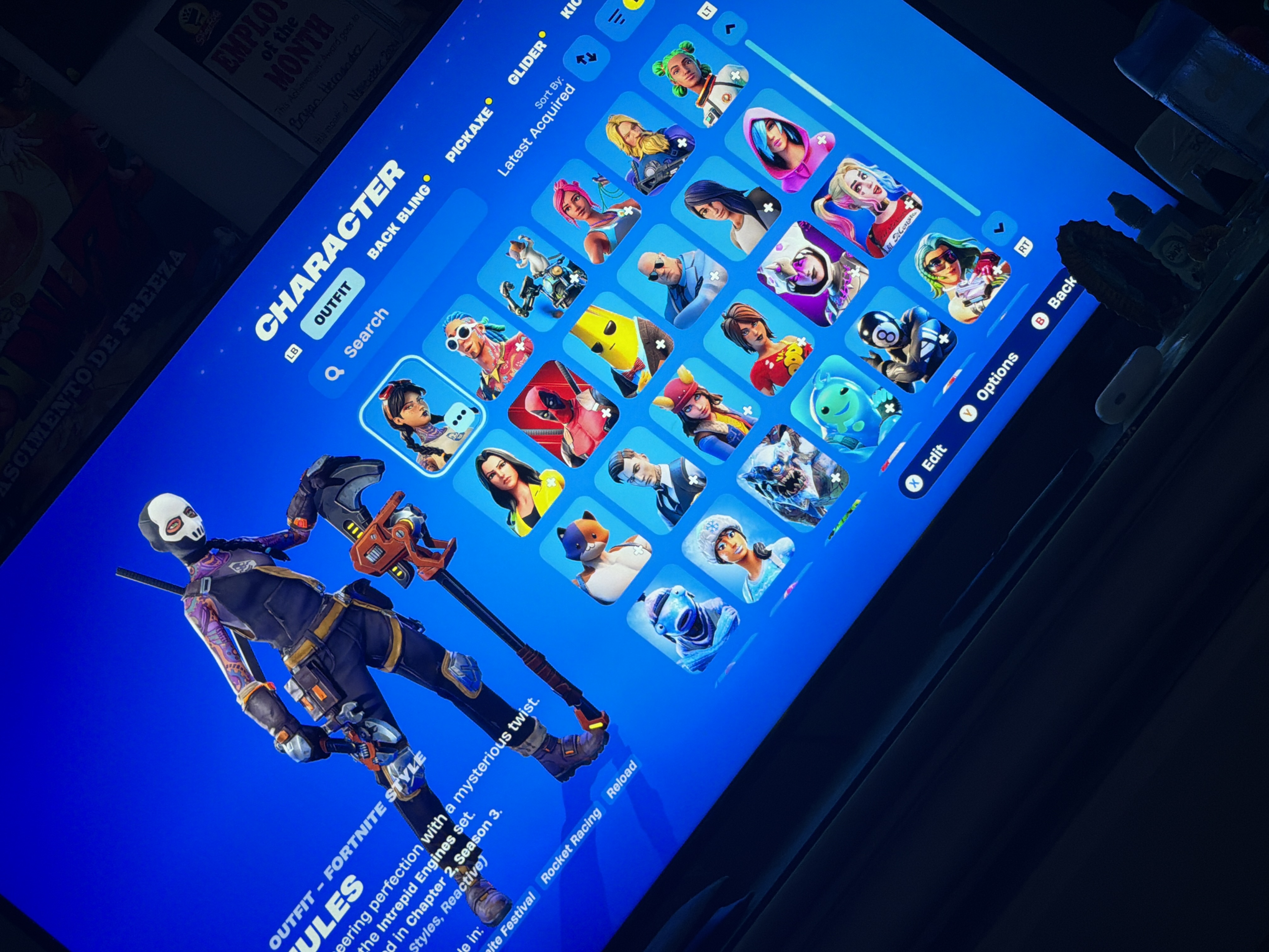 Predator | Oscar | Ember | 204 Skins | Chapter 1 Season 3 | Level 1575 | Full Email - Image 5