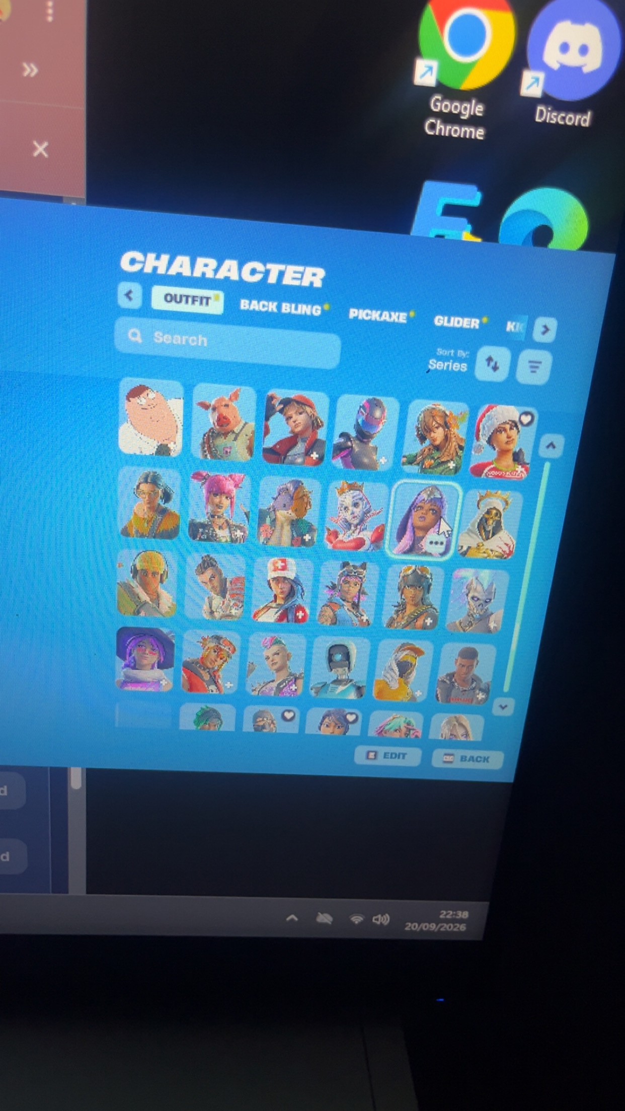 Frozen Nog Ops | Khaby Lame | Nezumi | Doom Slayer | 371 Skins | Chapter 2 | Level 3934 | Full Email - Image 3
