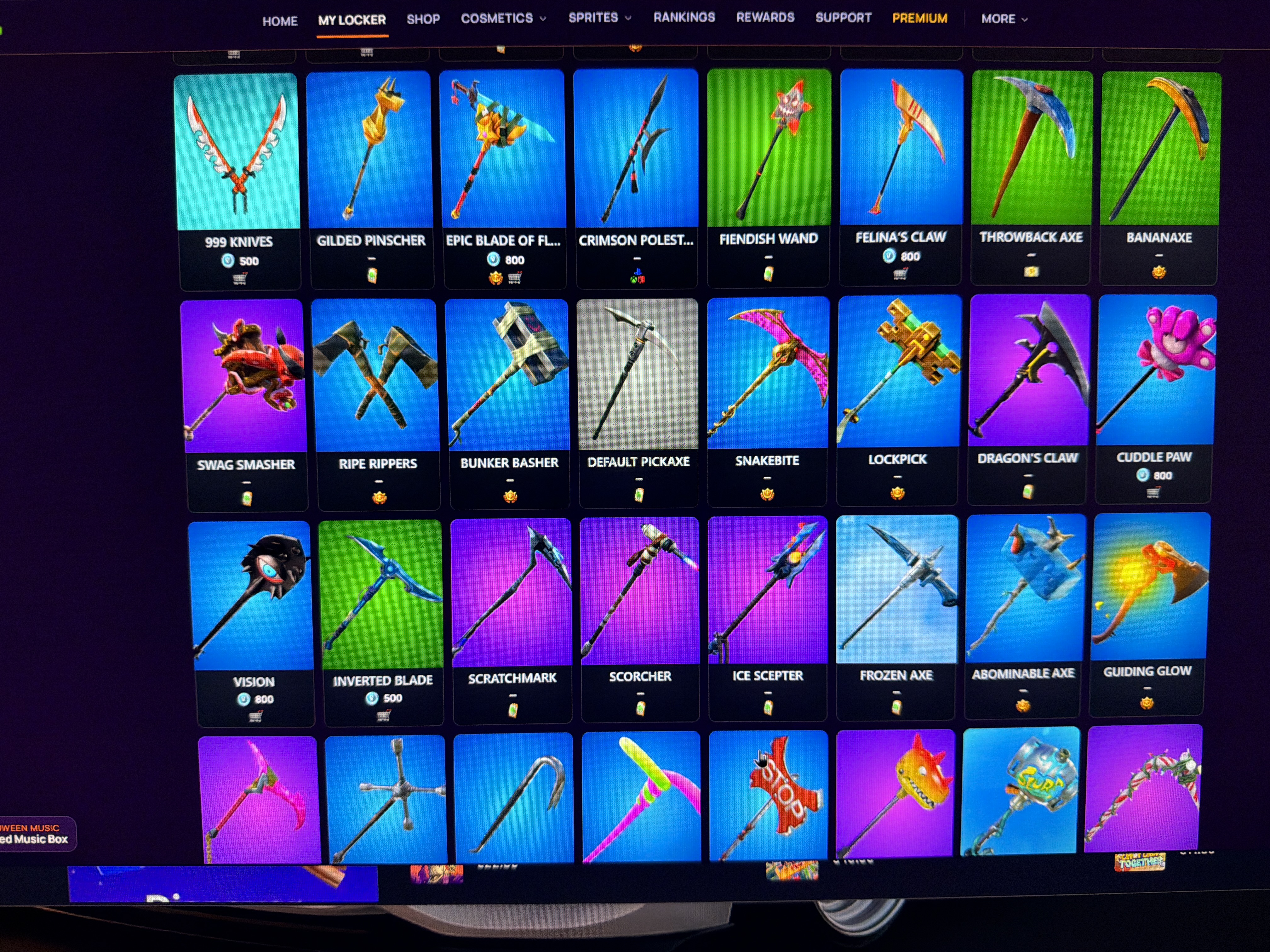 Blue Striker | Travis Scott | 608 Skins | Season 3 - Image 5