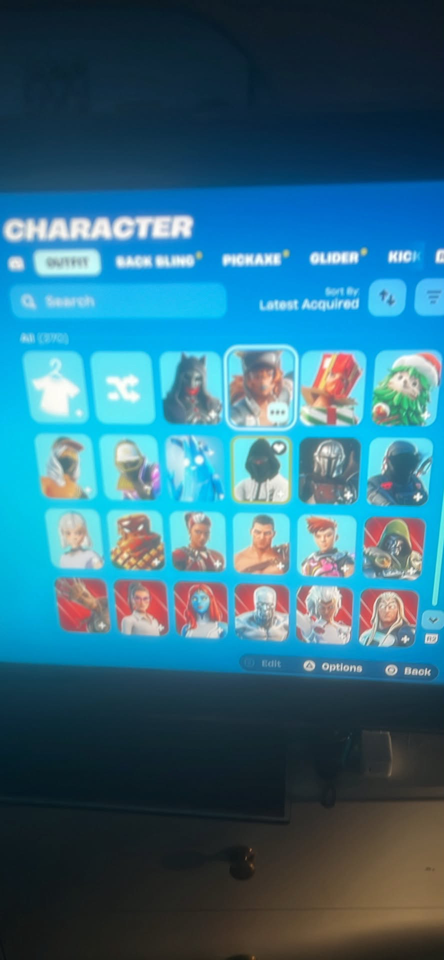Travis Scott | 333 Skins | Season 7 | Level 1250 - Image 5