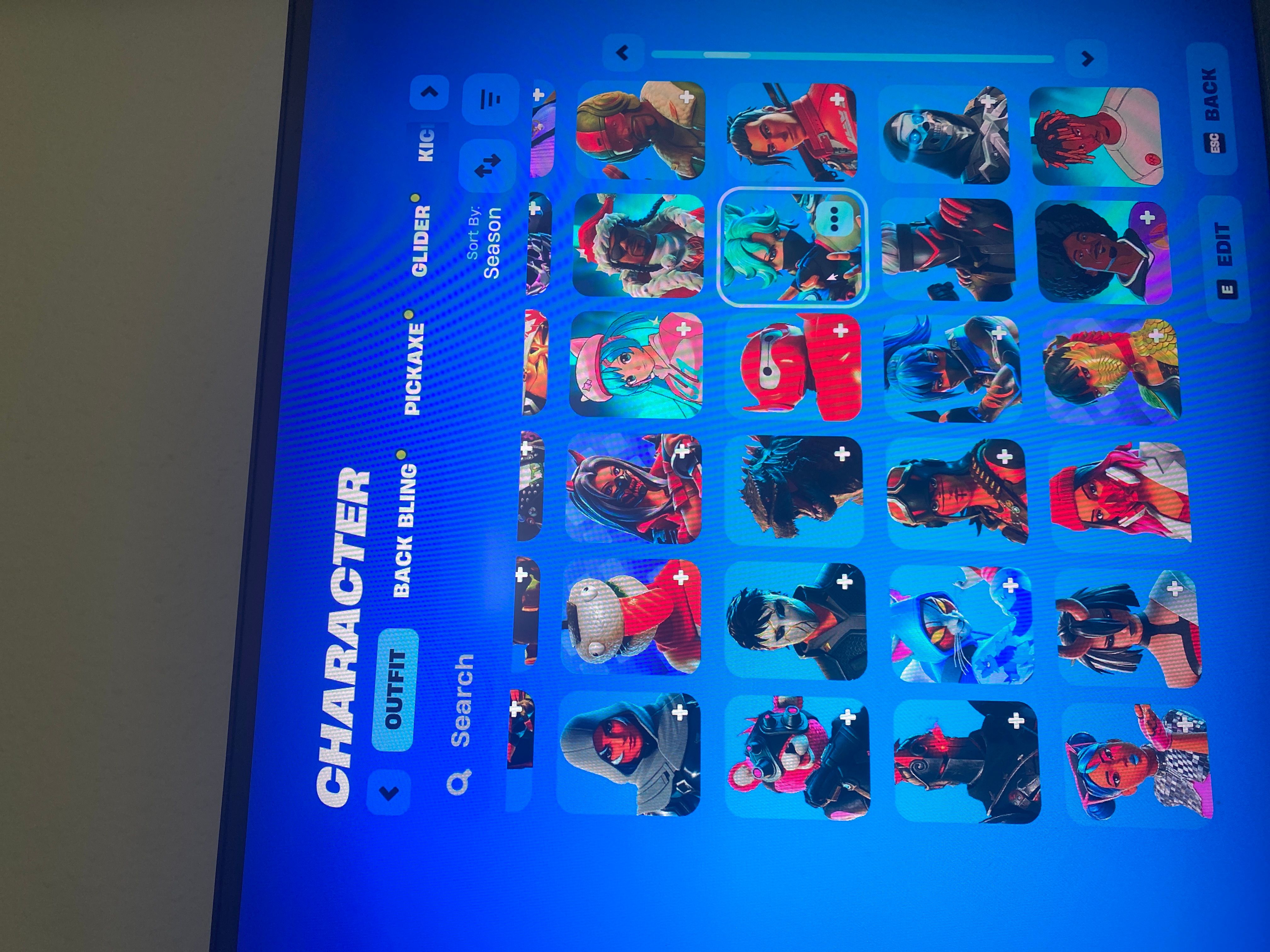 Renegade | 322 Skins | Level 4445 - Image 3