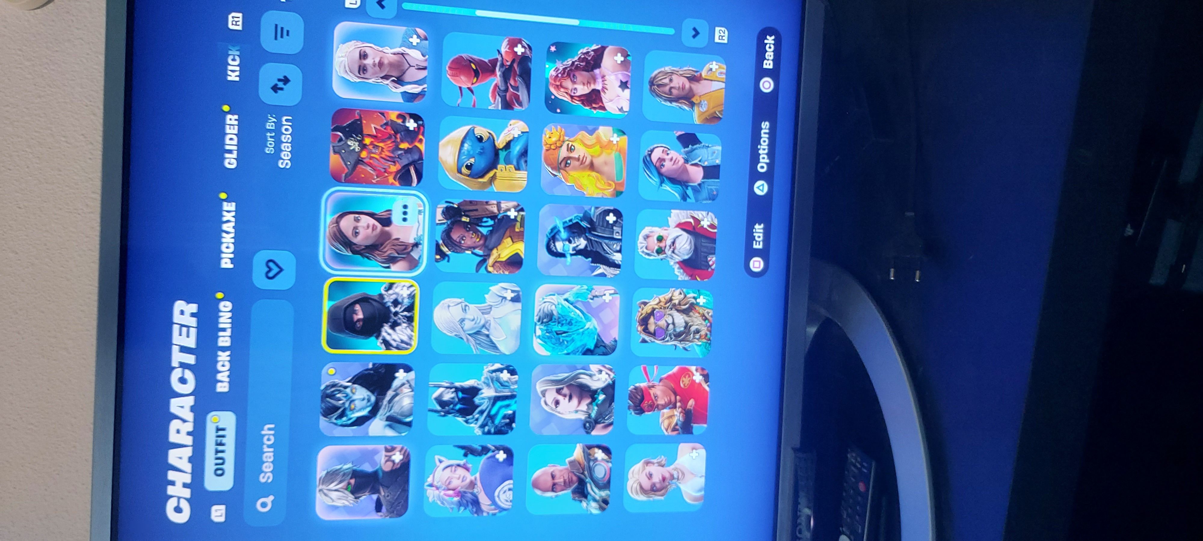 Santa Dogg | Slayer Juice WRLD | 65 Skins | Level 784 - Image 5